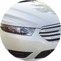 2017 Ford Taurus light