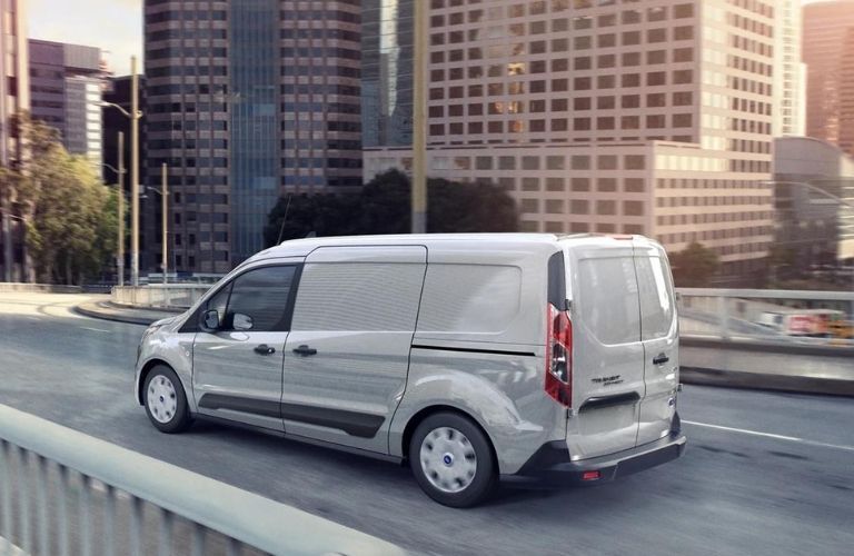 2021 Ford Transit Connect vs 2021 Nissan NV200