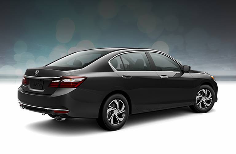 2016 Honda Accord vs 2016 Nissan Altima engine options