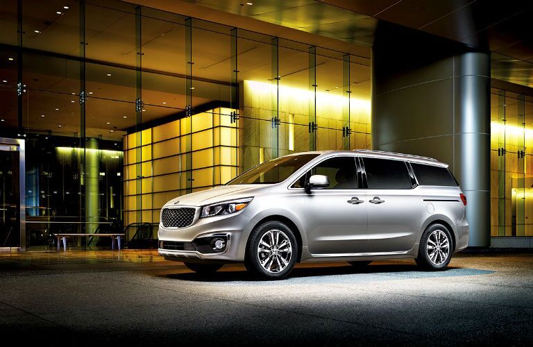 2017 Kia Sedona front grille