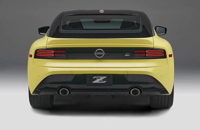 2023 Nissan Z Proto Spec vs. Performance