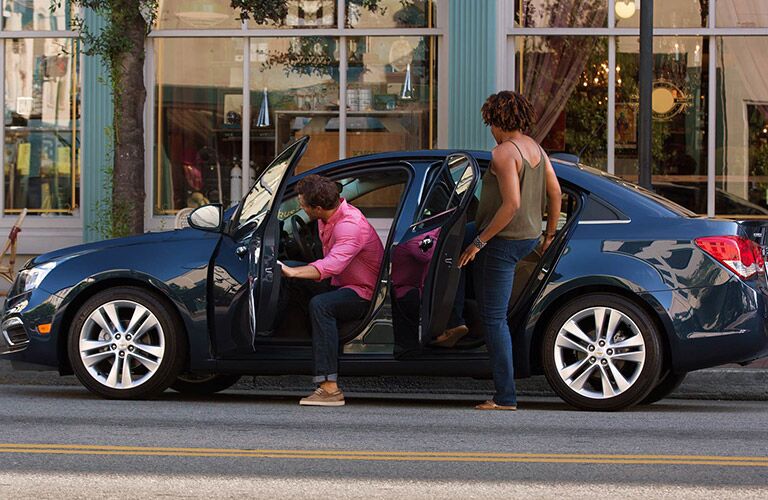 Ample passenger space 2016 Chevy Cruze