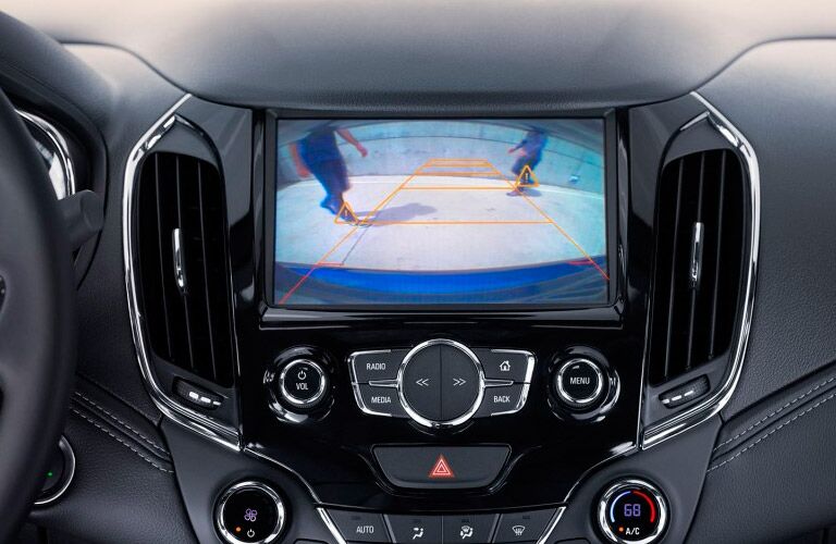 rearview camera on the 2017 Chevy Cruze