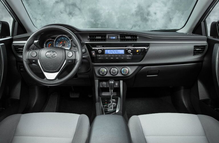 2016 Toyota Corolla interior features vs Jetta