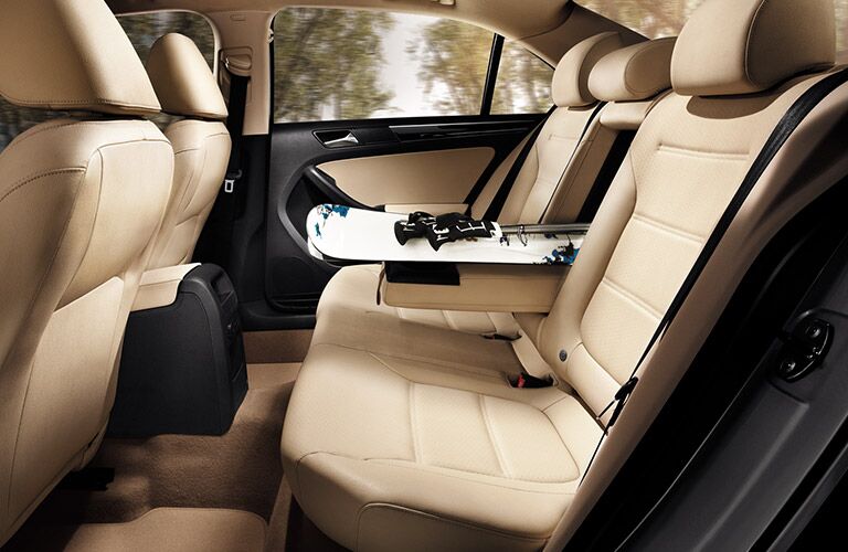 60/40 rear folding seats of vw jetta