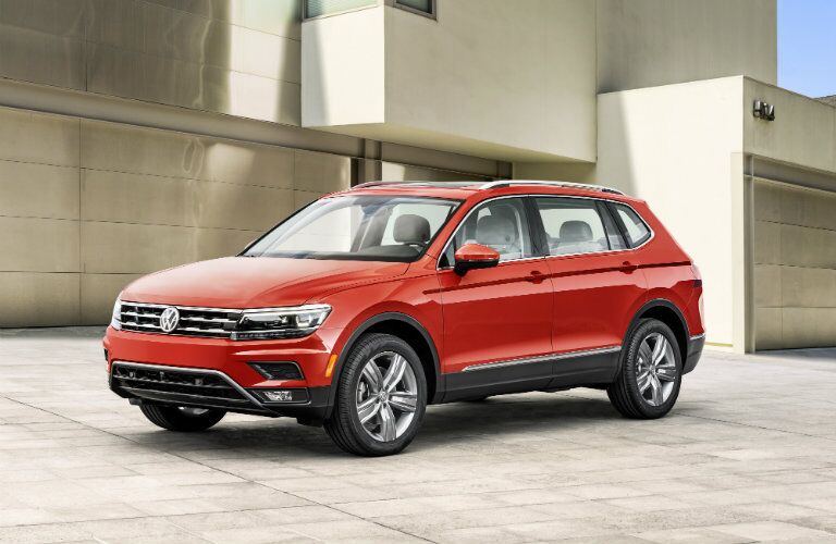 front view of vw tiguan