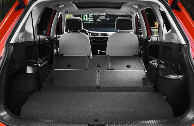 2018 volkswagen tiguan cargo space interior