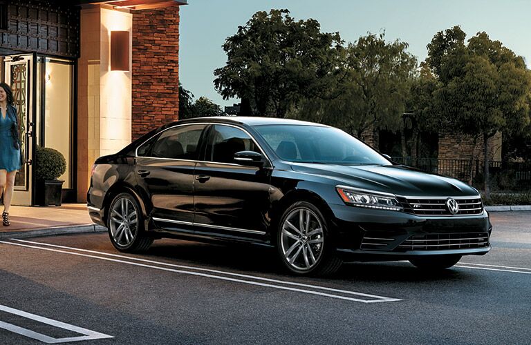 front and side view of vw passat