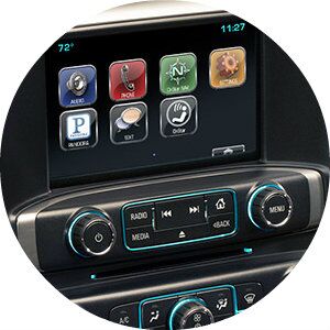 what tech features are available in the 2017 silverado?