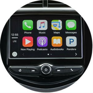 what tech features are in the 2017 chevy so nic?