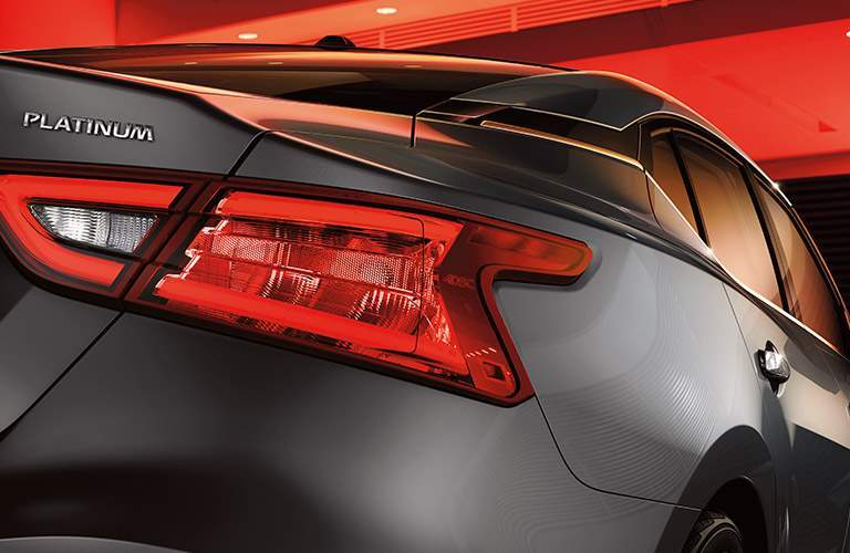2017 nissan maxima platinum taillight