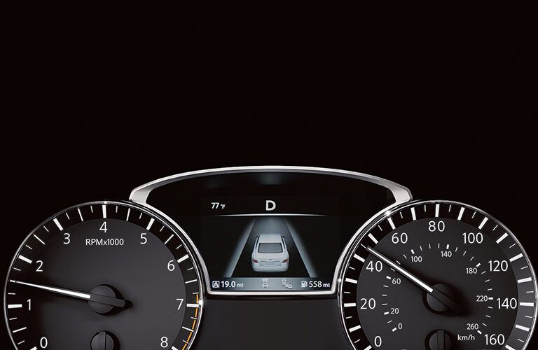 2017 Nissan Altima gauge cluster and display