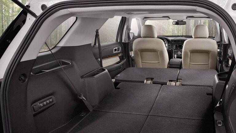 2015 Ford Explorer cargo space