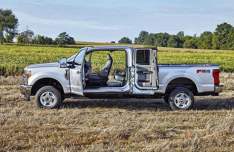 2017 Ford Super Duty exterior open doors