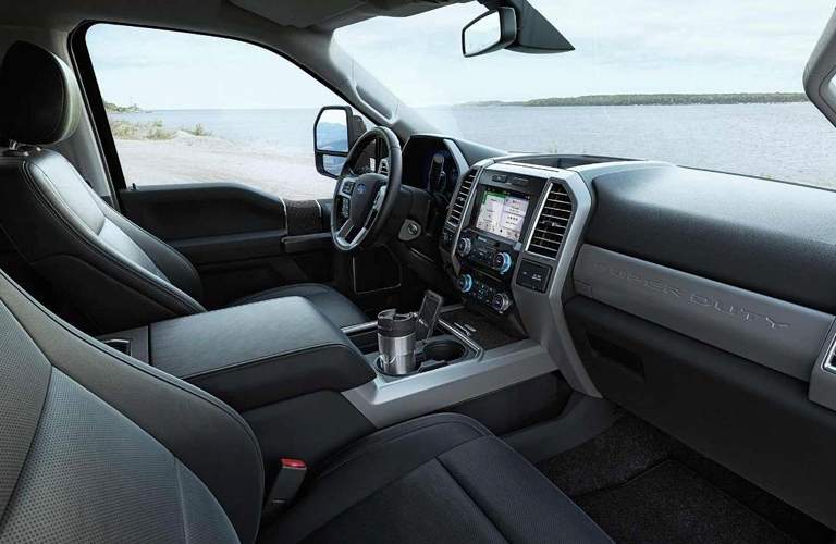comfortable front seats and dashboard of the 2018 Ford F-250 Super Duty