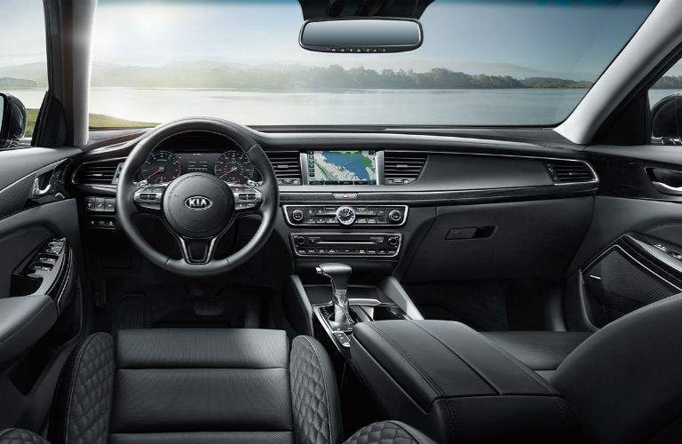 2017 Kia Cadenza Vs 2017 Chrysler 300