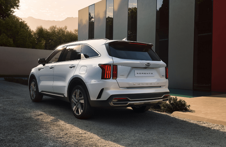 White 2021 Kia Sorento