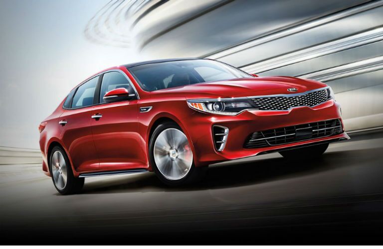 2016 Kia Optima vs 2016 Nissan Altima midsize sedans Christopher Walken St. Petersburg FL