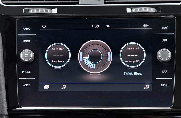 2018 Volkswagen Golf touch screen