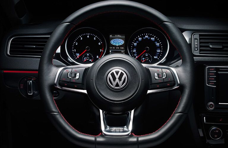 2018 Volkswagen Jetta steering wheel and dash.