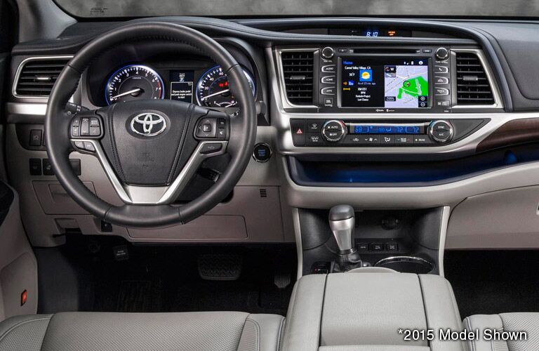 2016 Toyota Highlander Interior