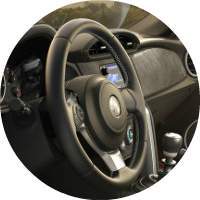 2017 Toyota 86 steering wheel closeup