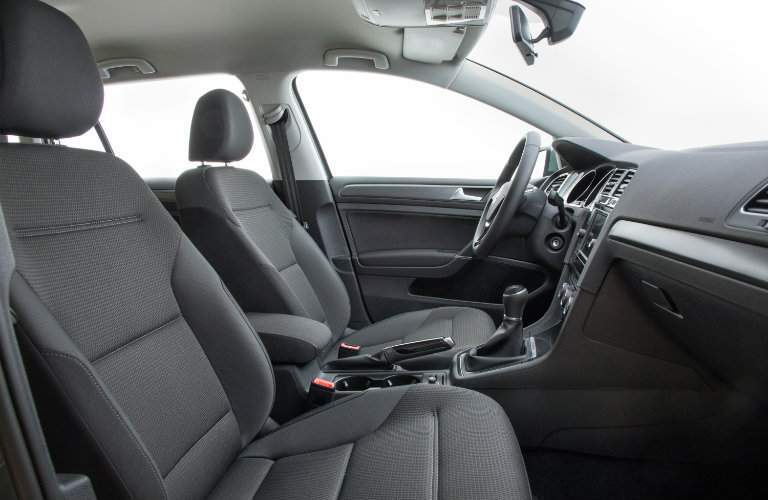 2018 Volkswagen Golf SportWagen interior front seating