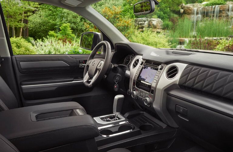2016 Toyota Tundra interior front seat dashboard