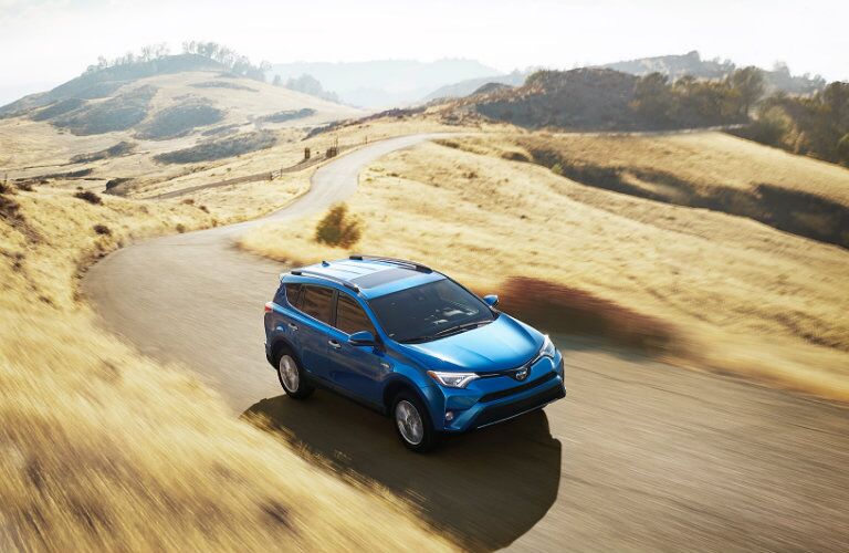 2017 Toyota Rav4 Driving