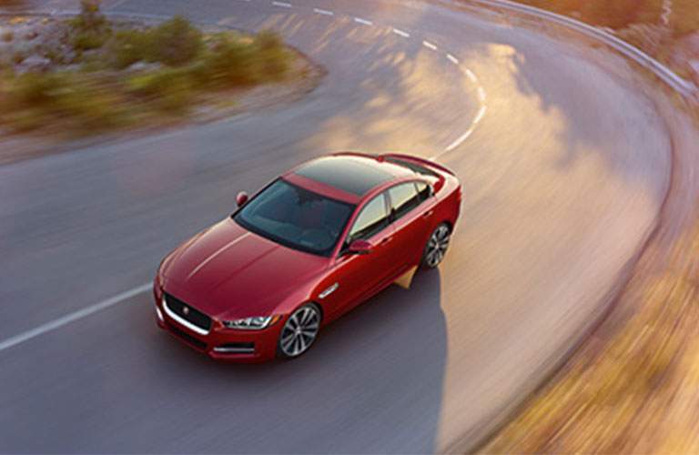 2018 Jaguar Xe Vs 2018 Bmw 3 Series