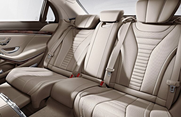 2017 Mercedes-Benz S-Class Seatbelt Pretensioners