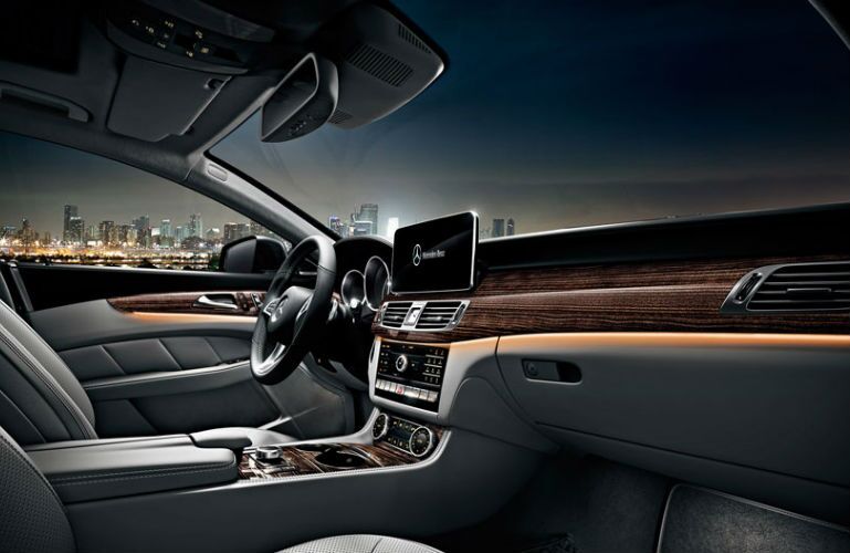 2015 Mercedes-Benz CLS550 Gray Leather Interior with Wood Trim