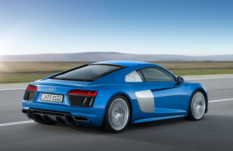 2017 Audi R8 Wheels and Rear Grille