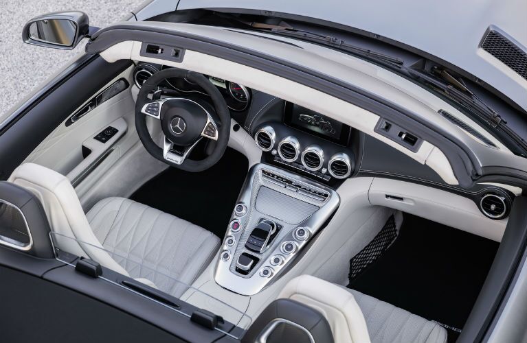 2018 Mercedes-AMG GT Roadster Center Console