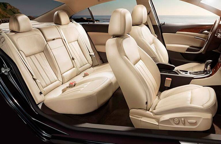 Seating in 2016 Buick Regal
