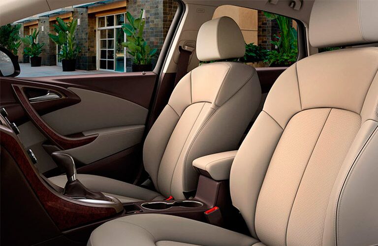 2016 Buick Verano Sport Touring front seats