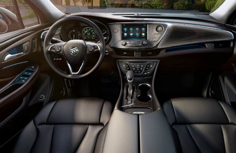 Front dash of the 2016 Buick Envision