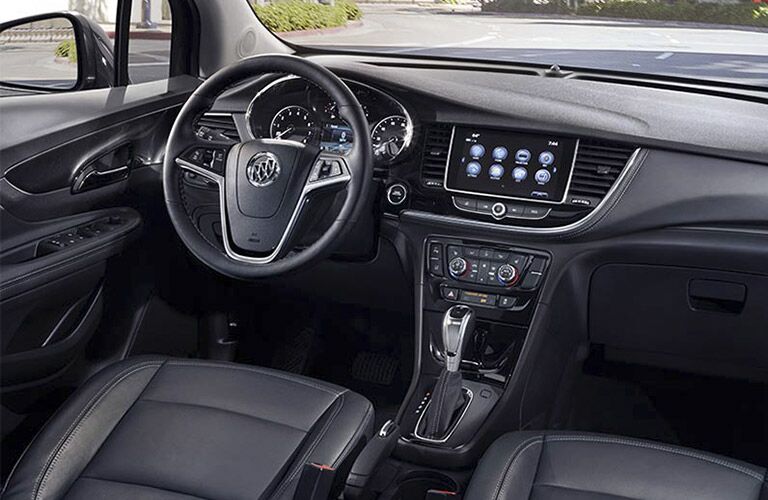 Front dash of 2017 Buick Encore