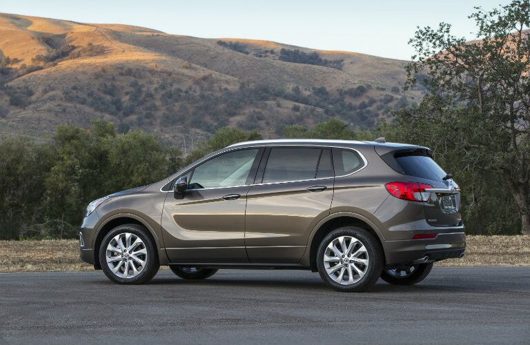 Side profile of 2017 Buick Envision