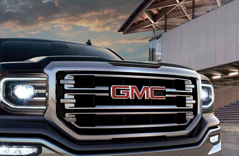 2017 GMC Sierra 1500 Grille Up Close