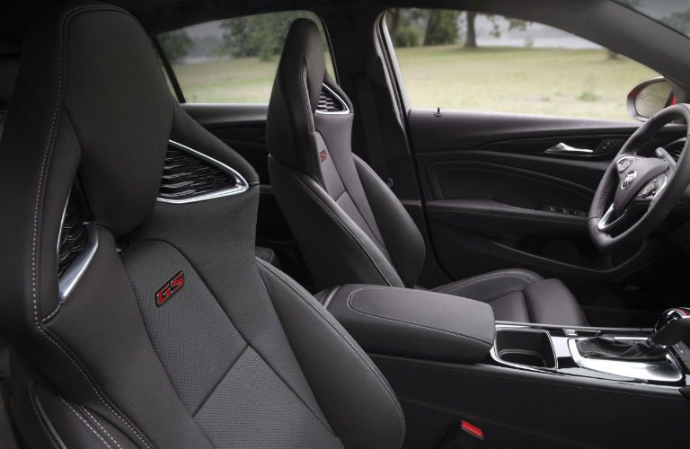2018 Buick Regal GS sport seats