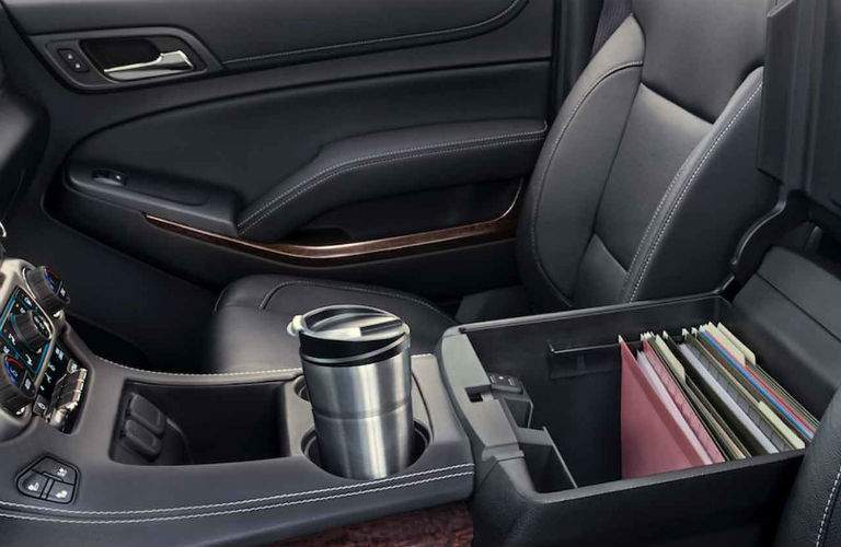2018 GMC Yukon cup holder and storage compartment