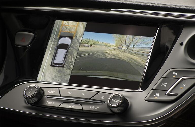 2019 Buick Envision Vs 2019 Honda Cr V