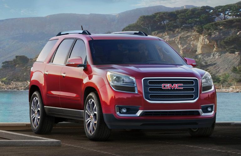 Front profile of 2016 GMC Acadia