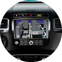 2017 VW Touareg navigation screen