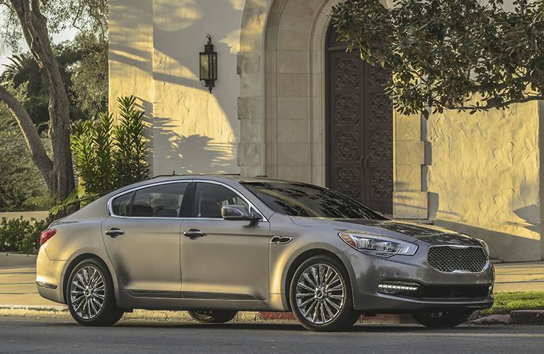 Kia K900 premium sedan LeBron James Cape Coral FL