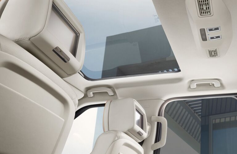 2018 land rover discovery panoramic sunroof