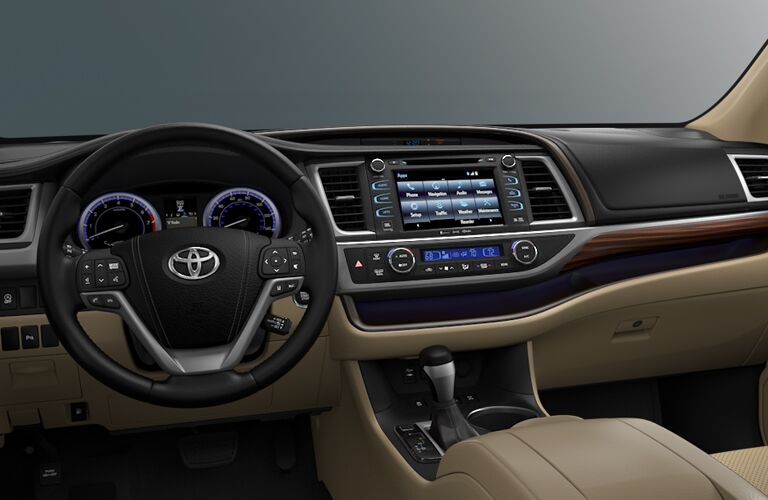 2018 Toyota Highlander Steering Wheel, Dashboard and Touchscreen Display