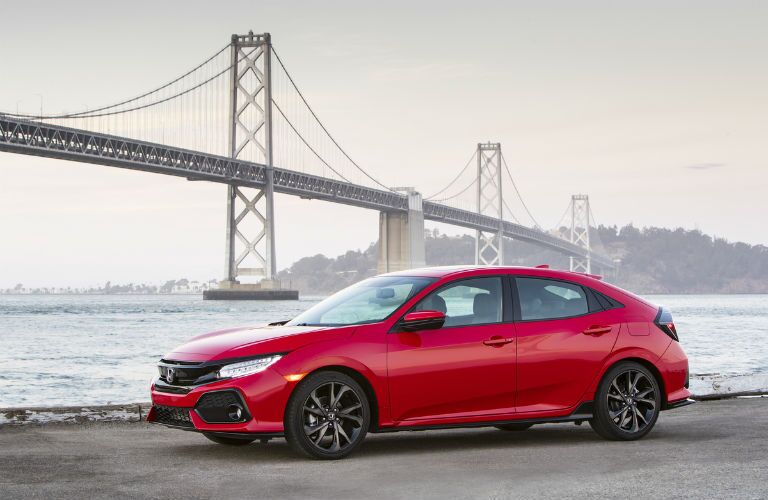 2017 Honda Civic Hatchback Exterior Front Profile