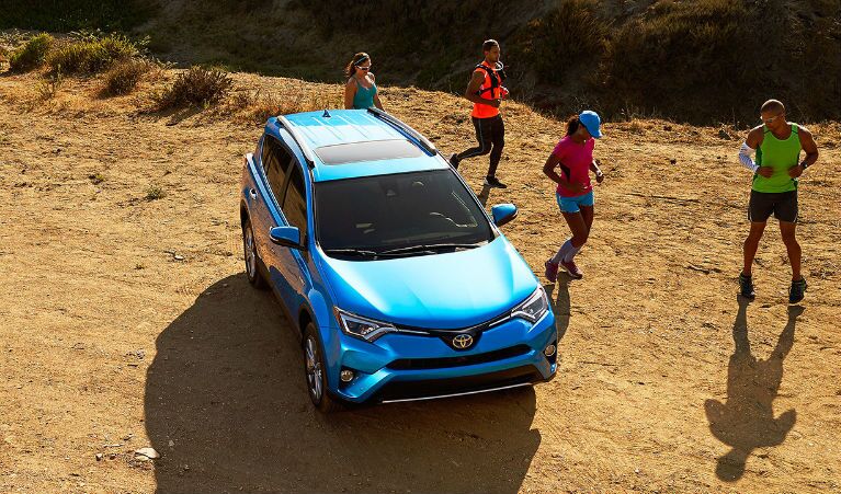 RAV4 Hybrid tows 1,750 performance fuel economy Ravelle Forman ads Mike Johnson's Hickory Toyota Gastonia Hickory Charlotte NC